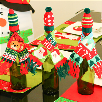 Christmas Decorative Wine Bottle Hat and Scarf