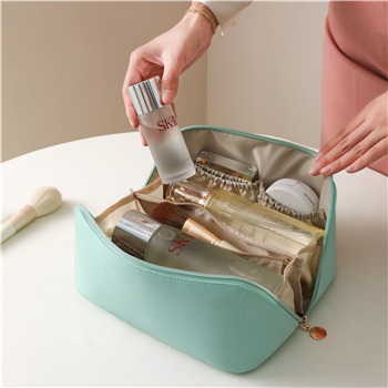 Large Capacity Travel Storage Bag